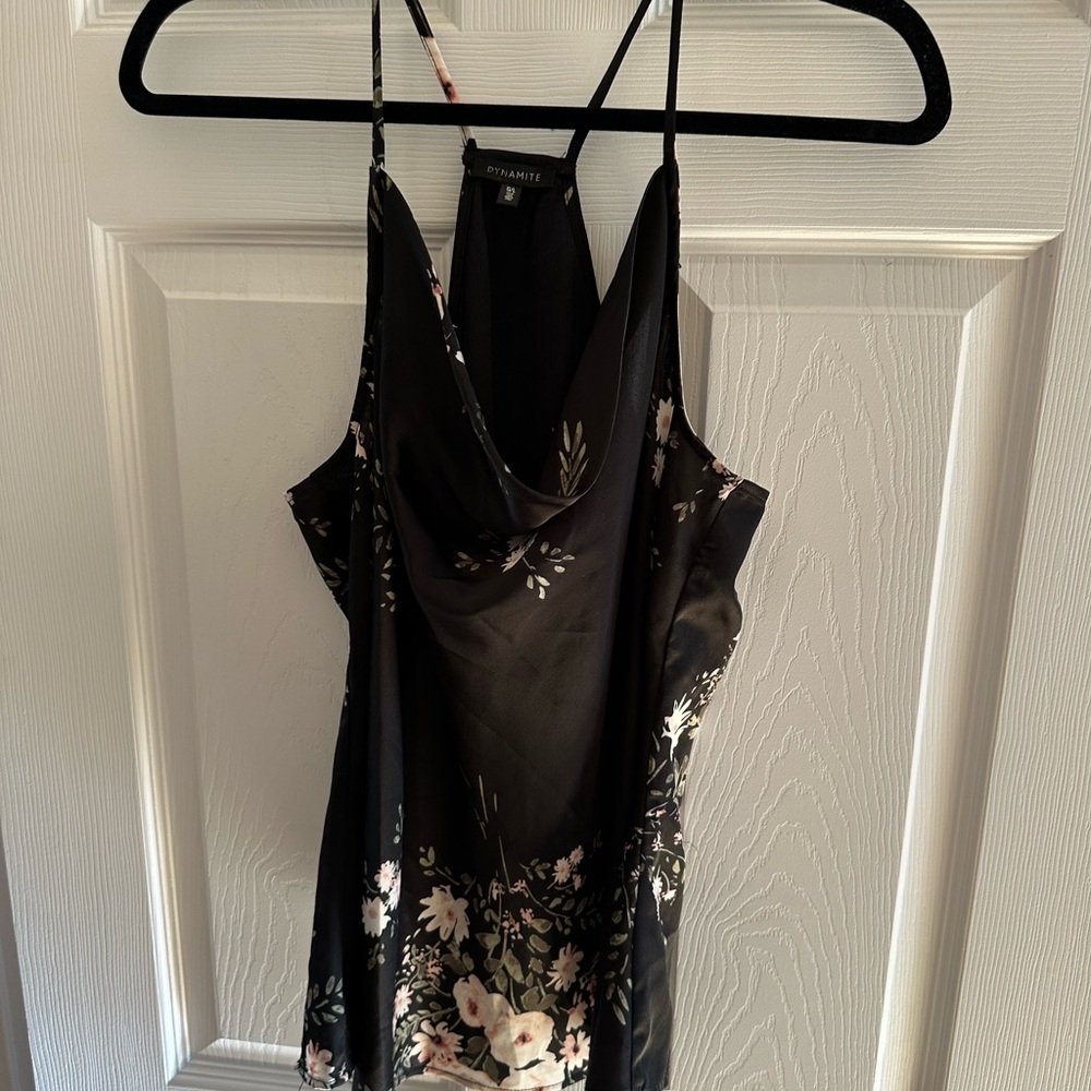 Dynamite Black Floral top